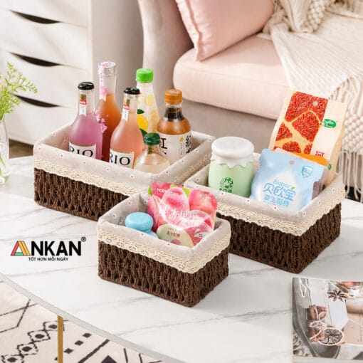 Giỏ cói lót vải hoa cúc