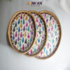 Khay Mây Oval Khảm Trai Hoa Văn Cá Cầu Vồng 19 Khay mây oval khảm trai