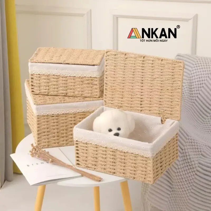 ANKAN 2026: 4 cải tiến để bạn mua sắm an tâm hơn 2 Giỏ đựng đồ ANKAN có nắp và lớp lót vải trong góc phòng