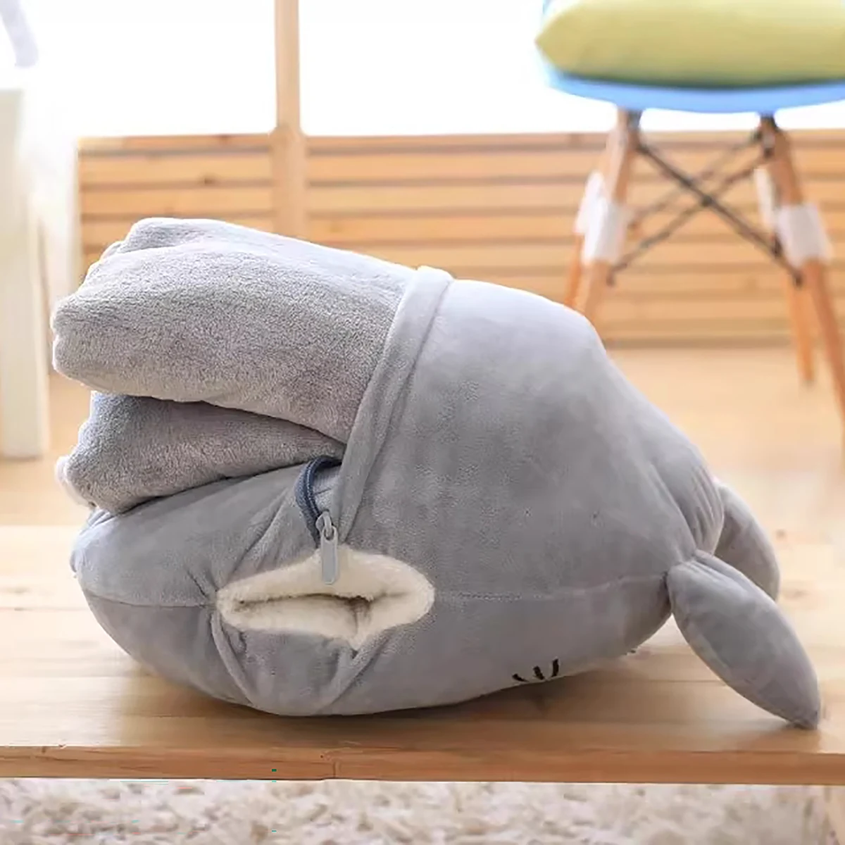 Bộ Chăn Gối Văn Phòng Hình Thú TOTORO Màu Xám 19 Thông số Bộ Chăn Gối Văn Phòng Hình Thú TOTORO Màu Xám