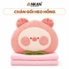 Bộ Chăn Gối Văn Phòng Heo Hồng ANKAN 3 Trong 1 trên nền trắng, logo ANKAN và tên mẫu trong khung bo tròn