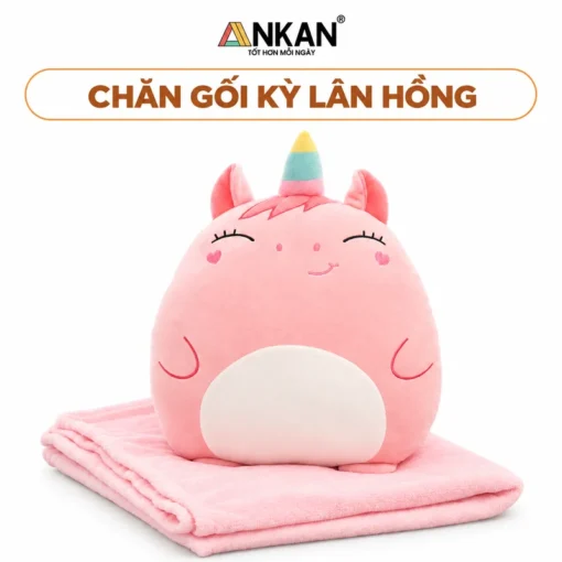 Chăn Gối Ngủ Văn Phòng Thú Kỳ Lân Màu Hồng trên nền trắng, logo ANKAN và tên mẫu trong khung bo tròn