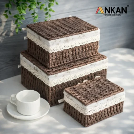 Ảnh thực tế Giỏ Nâu Có Nắp Lót Vải Hoa ANKAN - góc 2
